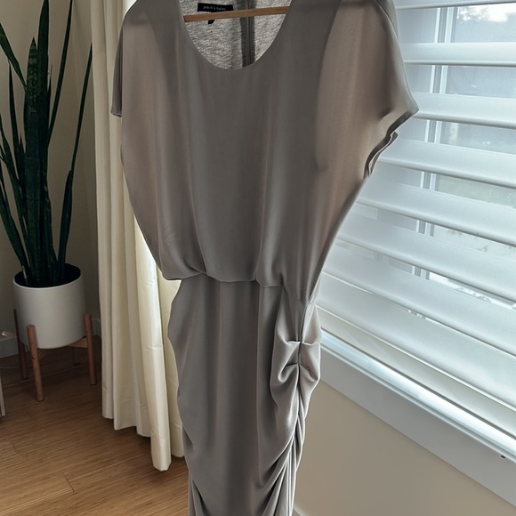 Judith & Charles Mid-Length Dress | Size 2 | Unique Draping and Ruching - Picture 3 of 4